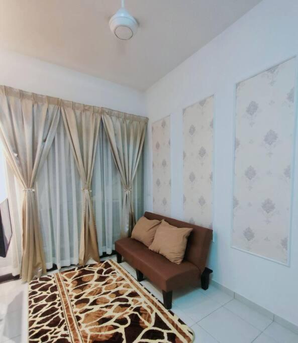 Spring Fields Homestay By Sizma Semenyih Buitenkant foto